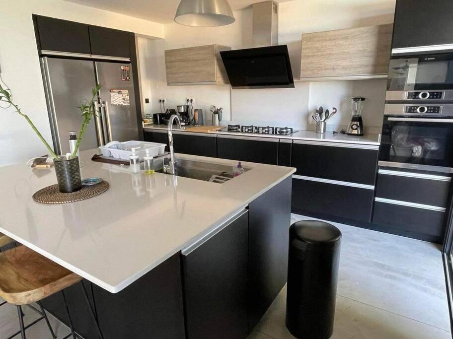 La Villa Jujubes Avec Piscine Chauffee - 5 Chambres Spacieuses Le Bois de Nefles  Eksteriør bilde